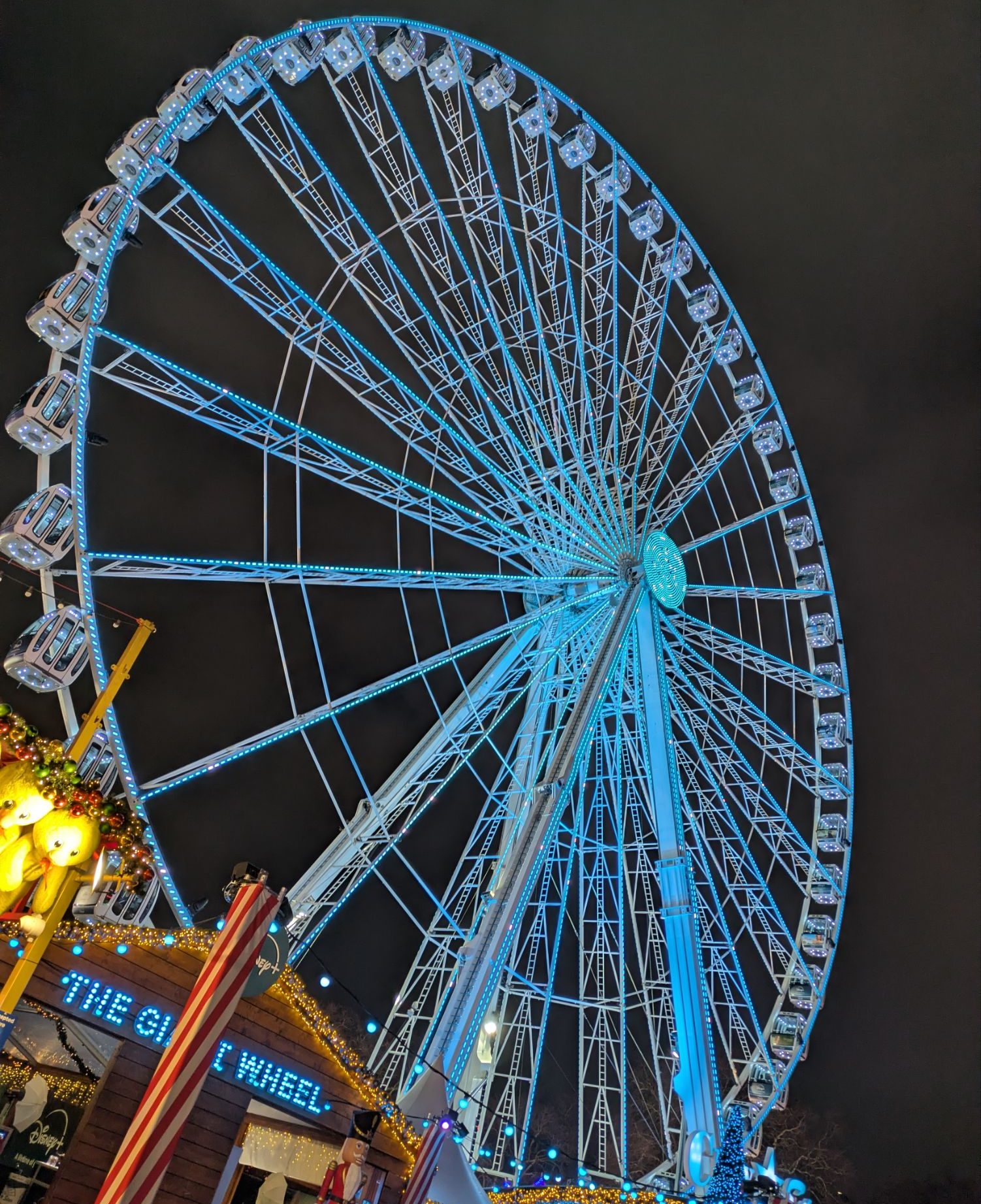 ロンドンのウィンターワンダーランドでクリスマス気分！｜YMS生活